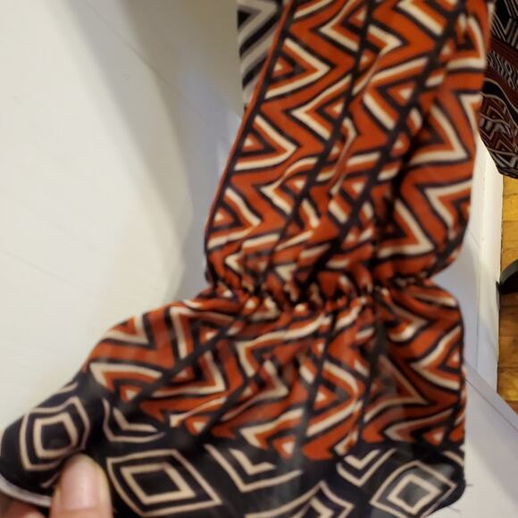 Gianni Bini tribal print dress. Size XS - Picture 3 of 5